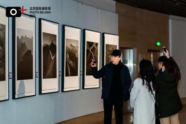 中国艺术摄影学会主席邀请展今日在中华世纪坛开展